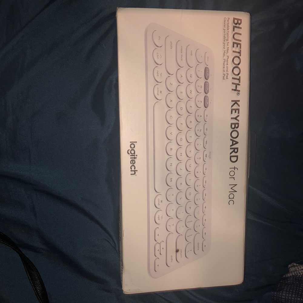 Bluetooth keyboard for Mac by Logitech